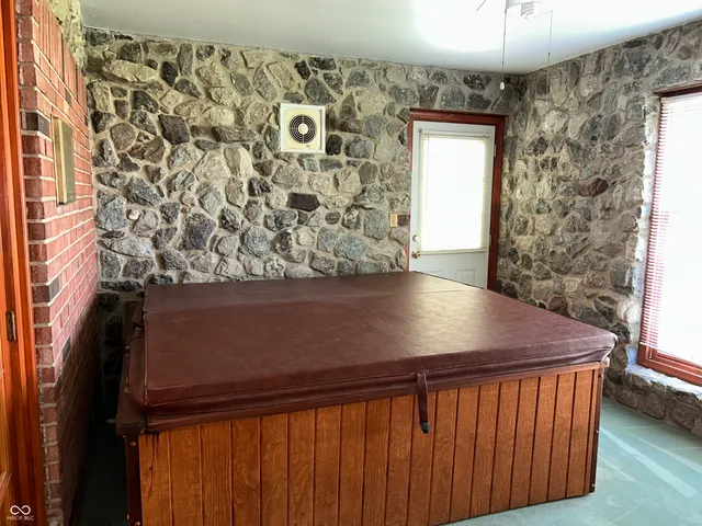 $310,000 | 28 Rohn Road, Mooresville, IN 46158