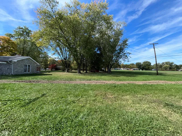 $310,000 | 28 Rohn Road, Mooresville, IN 46158