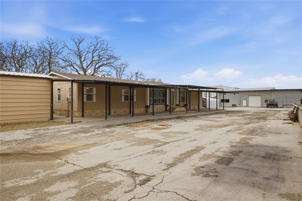 1341 Hildreth Pool Road Bowie, TX 76230 - Photo 7 of 38 Gallery Image 7