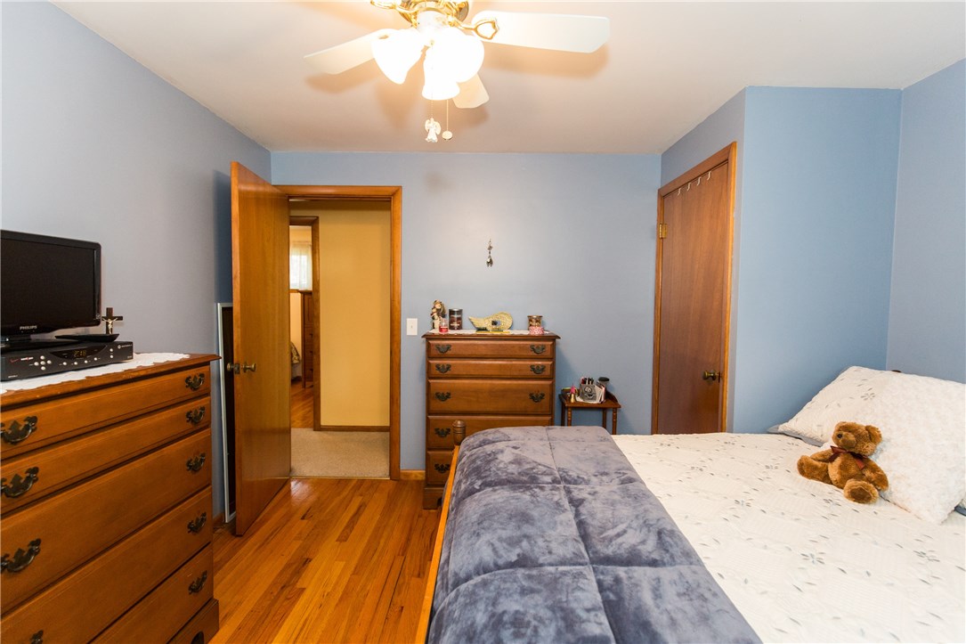 54 Hanover Street Warwick, RI 02886 - Photo 15 of 37 Gallery Image 15