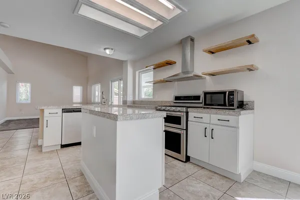 $2,150 | 26 Fantasia Lane, Henderson, NV 89074