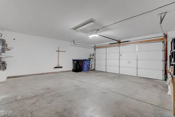 $2,150 | 26 Fantasia Lane, Henderson, NV 89074