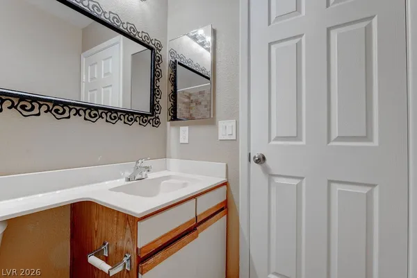 $2,150 | 26 Fantasia Lane, Henderson, NV 89074