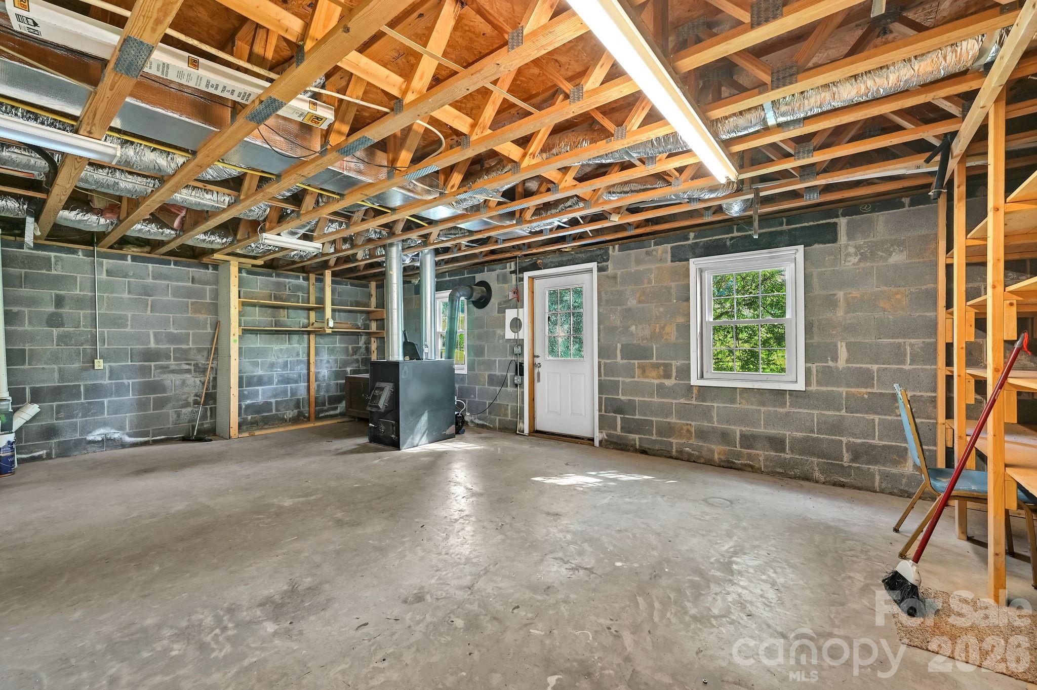 553 Morgan Branch Road Marshall, NC 28753 - Photo 23 of 41