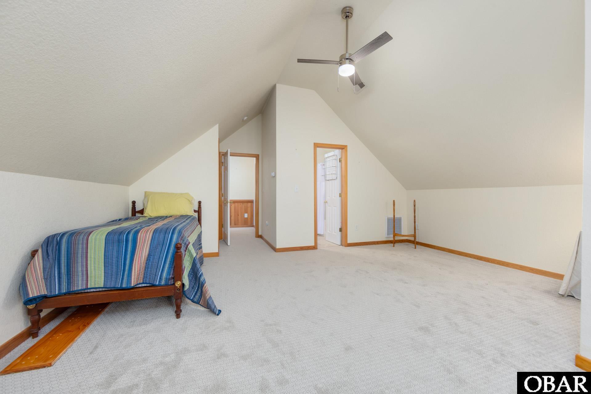 113 Sir Walter Raleigh Drive Kill Devil Hills, NC 27948 - Photo 18 of 43 BR 3 / Flex space