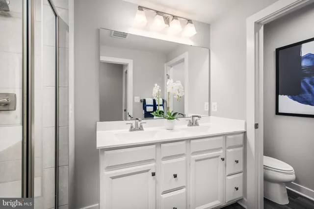 $569,990 | 43789 Metro Terrace, Unit A, Ashburn, VA 20147