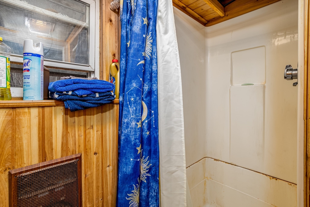 57 Clark Street Clinton, MA 01510 - Photo 16 of 30