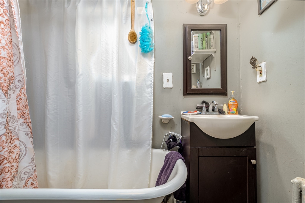 57 Clark Street Clinton, MA 01510 - Photo 9 of 30