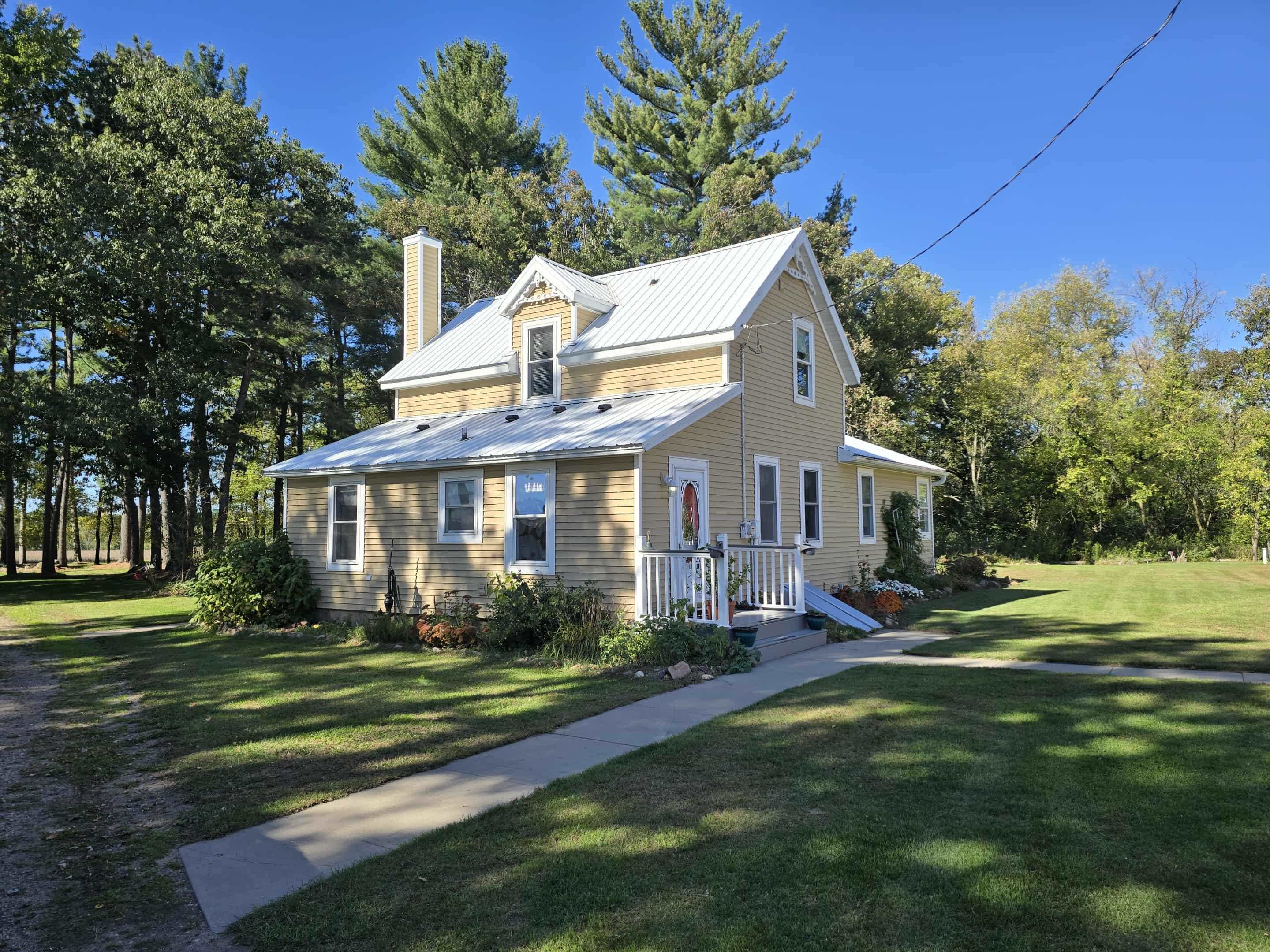 N2784 9th Avenue Hancock, WI 54943 - Photo 5 of 72