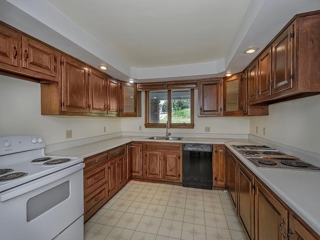 386 Fanker Road Harmony, PA 16037 - Photo 15 of 47