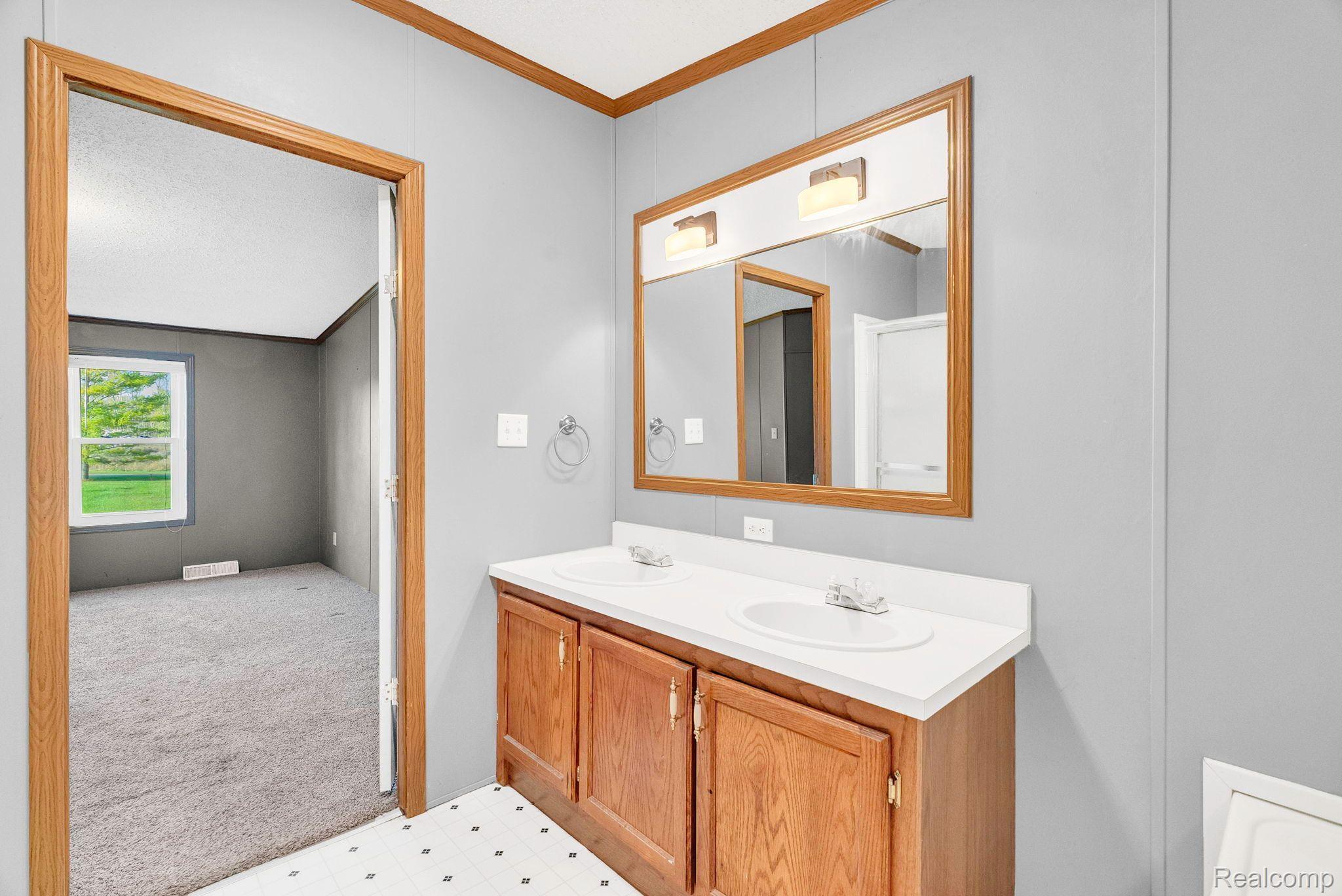 4047 Myron Road Fort Gratiot, MI 48059 - Photo 34 of 60 Gallery Image 34