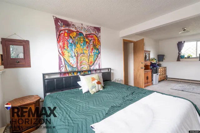 $290,000 | 48 Lakeview Drive, Douglas, WY 82633