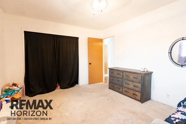 $290,000 | 48 Lakeview Drive, Douglas, WY 82633