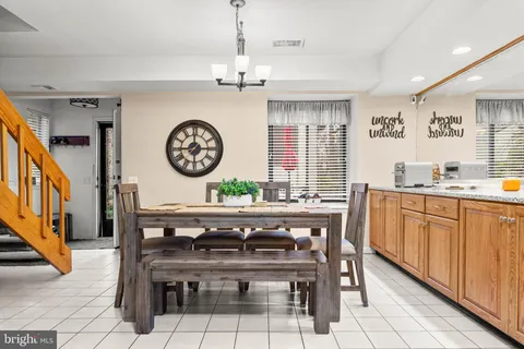 $299,999 | 2201 Aspen Circle, Springfield, PA 19064