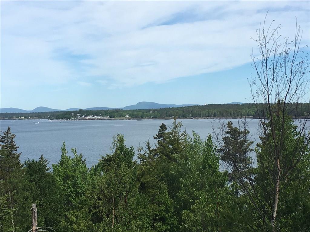 11 Westview Road Vinalhaven, ME 04863 - Photo 2 of 10 Photo