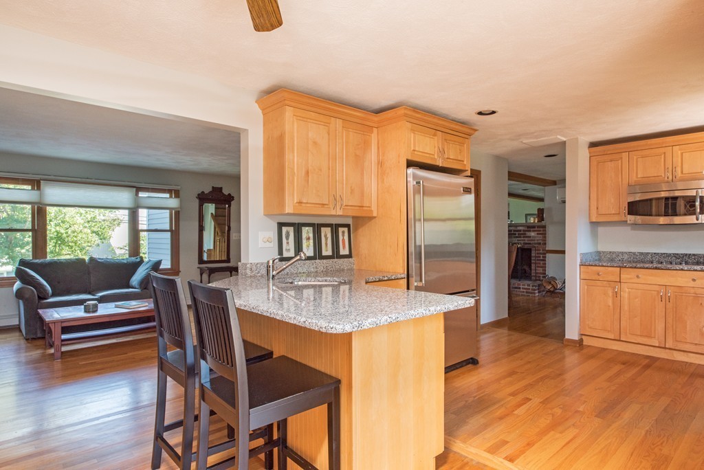 10 Virginia Road Waltham, MA 02453 - Photo 8 of 30