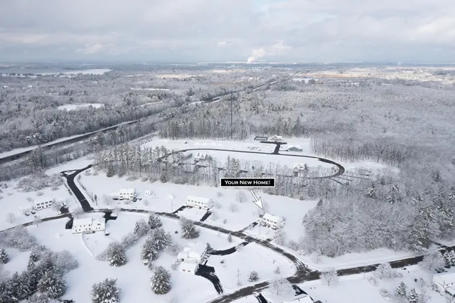 $359,900 | 69 Magnolia Lane, Greenland, NH 03840