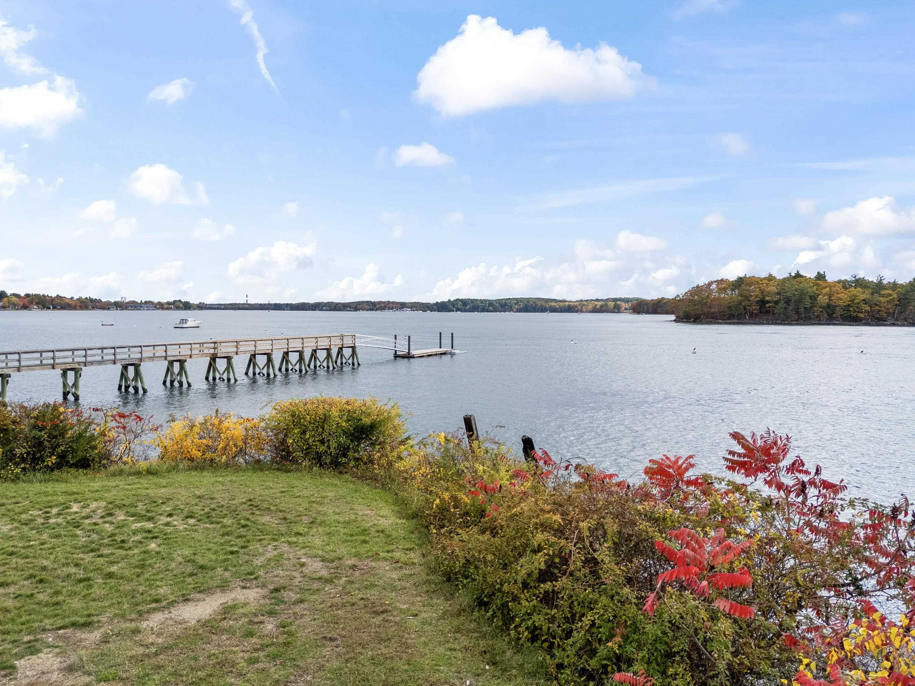 30 Cedar Point Road Durham, NH 03824 - Photo 11 of 61