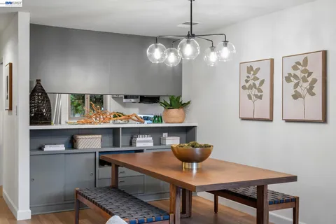 $695,000 | Bay Farm Island, Alameda, CA 94502