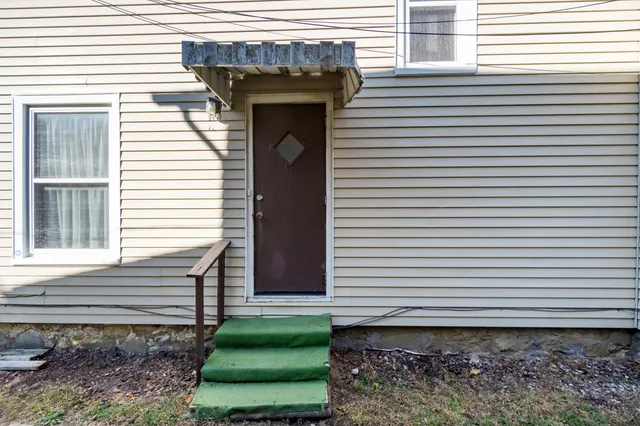 $119,900 | 1217 1st Street, Jackson, MI 49203