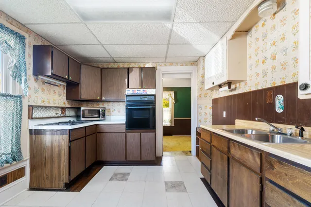 $119,900 | 1217 1st Street, Jackson, MI 49203