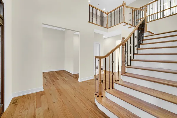 $1,760,000 | 602 Glenshire Road, Glenview, IL 60025