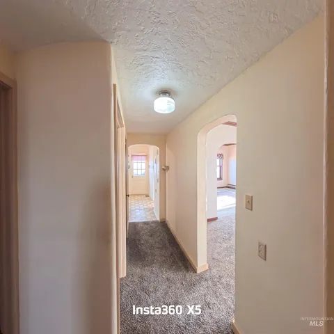 $374,500 | 19878 Highway 30, Buhl, ID 83316