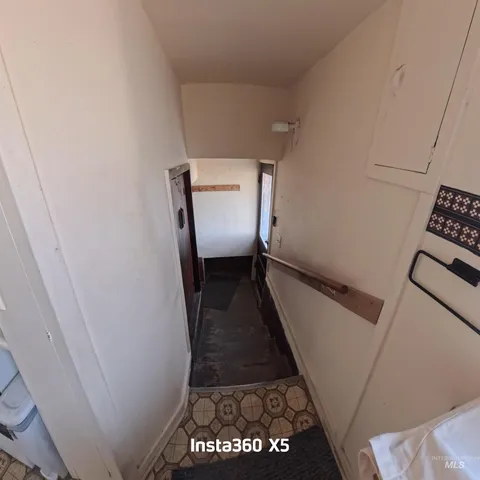 $374,500 | 19878 Highway 30, Buhl, ID 83316