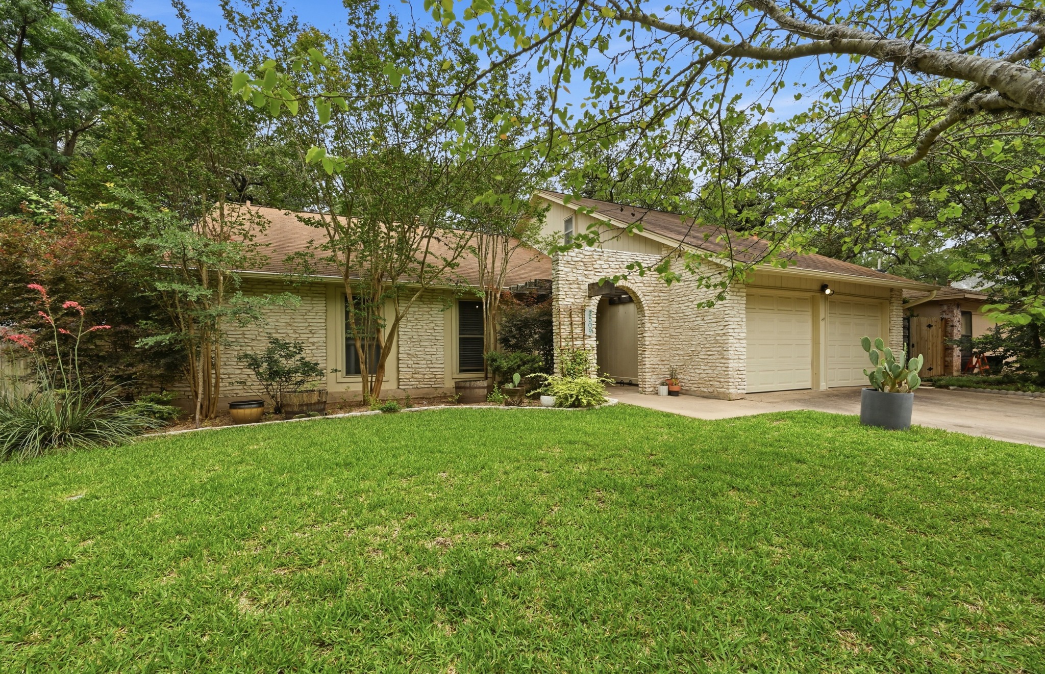 2509 Redleaf Lane Austin, TX 78745 - Photo 26 of 28