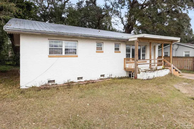 $185,000 | 284 Airport Boulevard, Pensacola, FL 32503