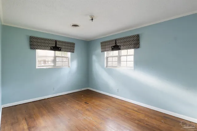 $185,000 | 284 Airport Boulevard, Pensacola, FL 32503