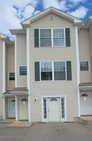 $258,000 | 41 Palmer Street, Unit 22, Norwich, CT 06360