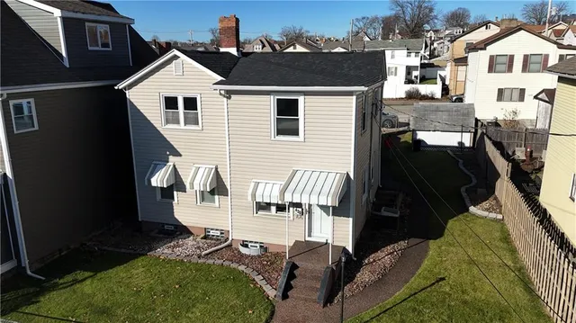 $1,000 | 420 Jefferson Street, Rochester, PA 15074