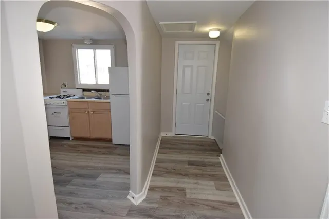 $1,000 | 420 Jefferson Street, Rochester, PA 15074