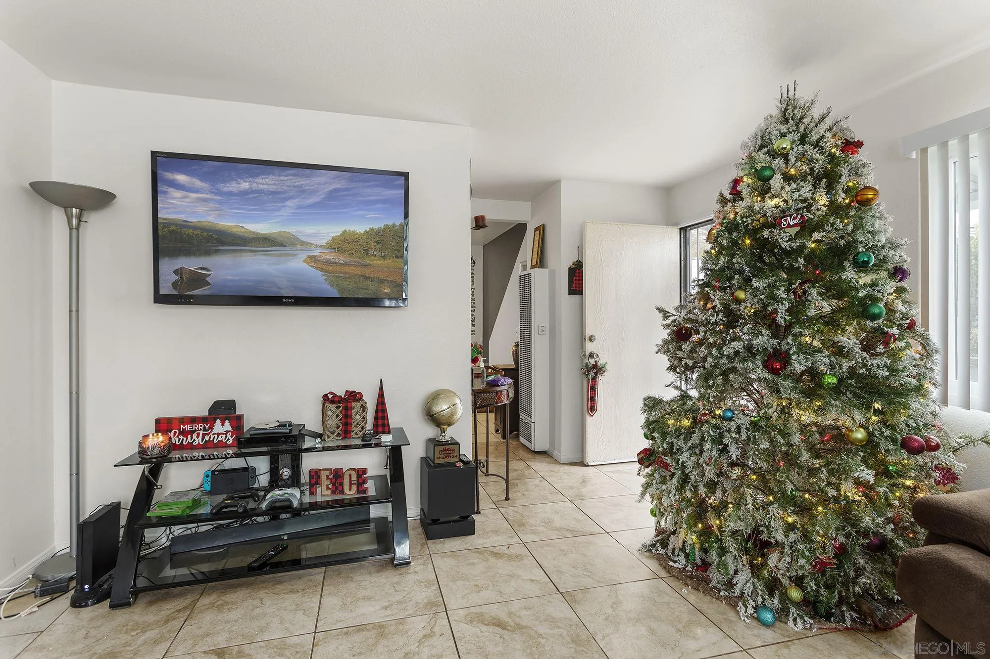 9041 Rosedale Drive, Unit A/B Spring Valley, CA 91977 - Photo 7 of 37
