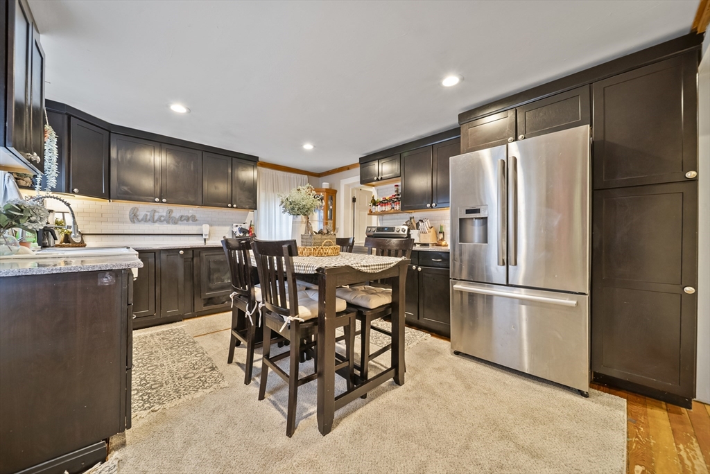 16 Ridge Street Nashua, NH 03064 - Photo 3 of 42 Gallery Image 3