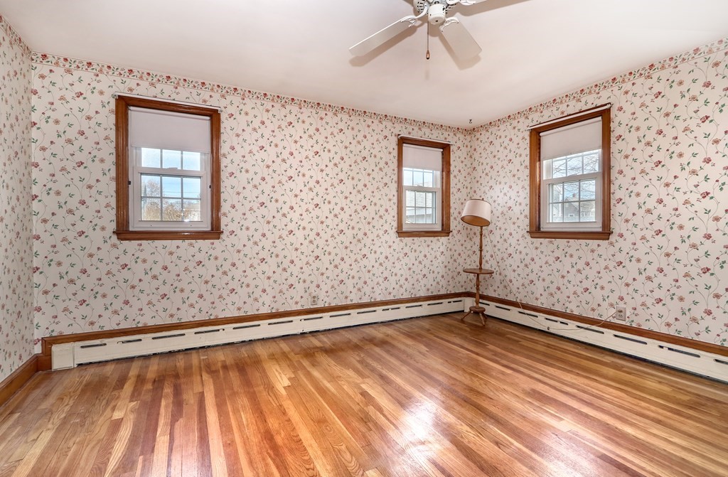 51 Como Road Boston, MA 02136 - Photo 15 of 33