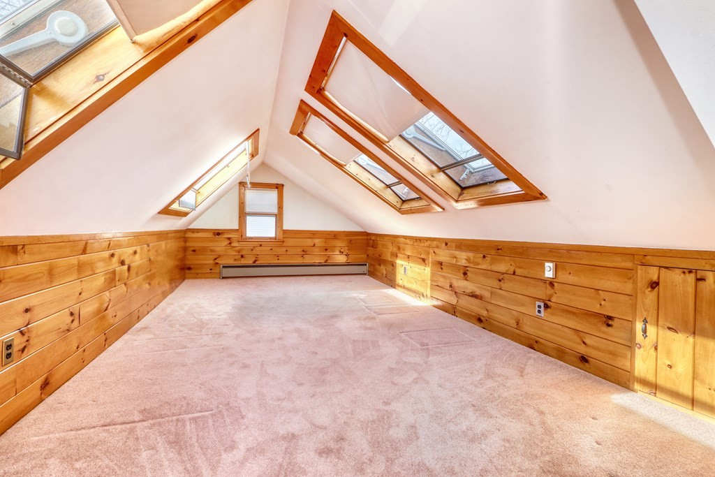 51 Como Road Boston, MA 02136 - Photo 19 of 33