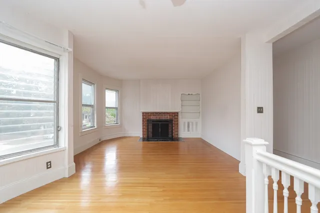 $1,700 | 61 Washington Road, Unit 2, Springfield, MA 01108