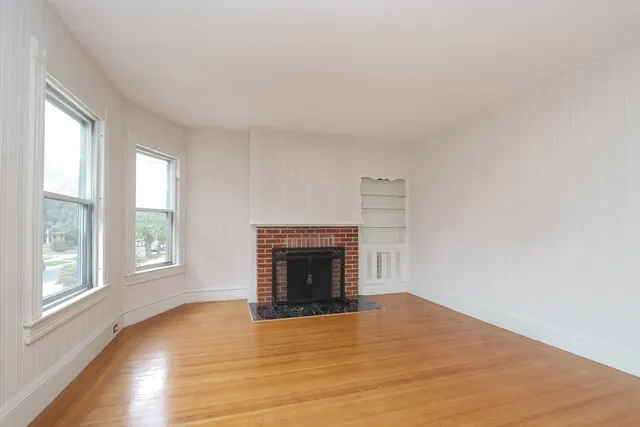 $1,700 | 61 Washington Road, Unit 2, Springfield, MA 01108