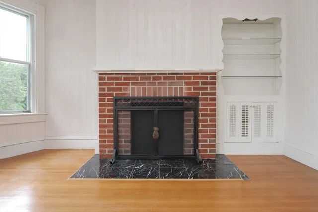 $1,700 | 61 Washington Road, Unit 2, Springfield, MA 01108