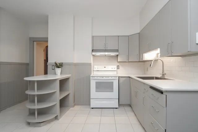 $1,700 | 61 Washington Road, Unit 2, Springfield, MA 01108