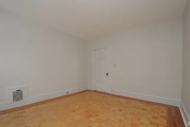 $1,700 | 61 Washington Road, Unit 2, Springfield, MA 01108