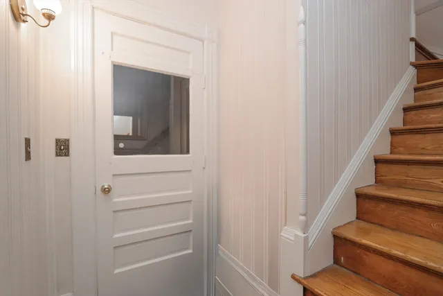 $1,700 | 61 Washington Road, Unit 2, Springfield, MA 01108