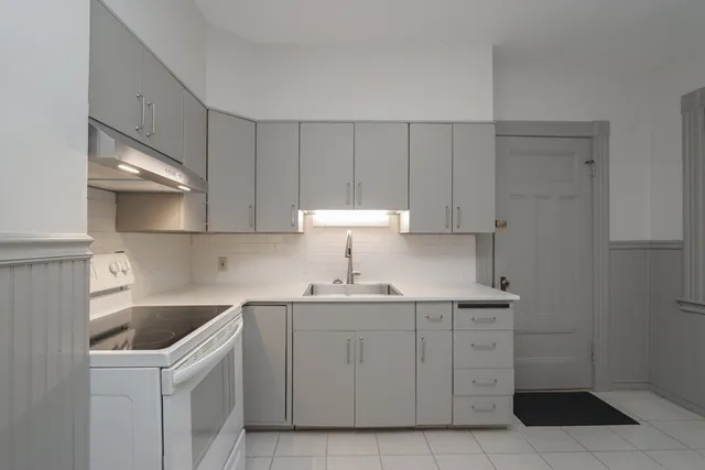 $1,700 | 61 Washington Road, Unit 2, Springfield, MA 01108