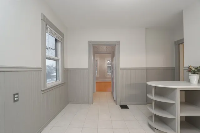 $1,700 | 61 Washington Road, Unit 2, Springfield, MA 01108