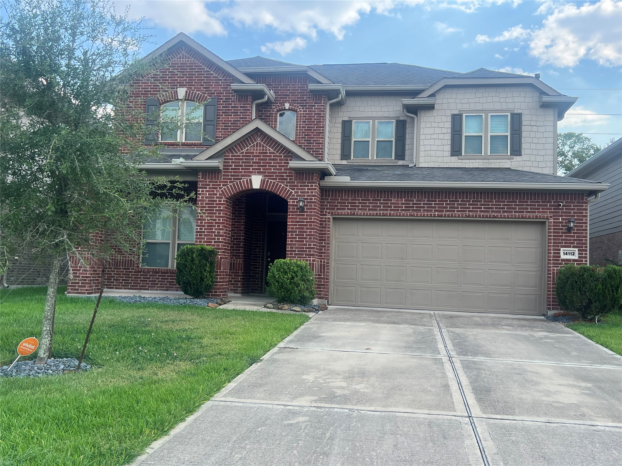 14112 Harmony Ridge Trail Pearland, TX 77584 - Photo 3 of 37