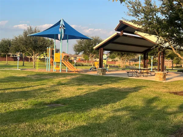 $2,800 | 14112 Harmony Ridge Trail, Pearland, TX 77584