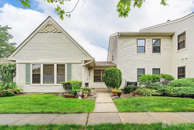 $339,000 | 89 Griggs Place, East Brunswick, NJ 08816