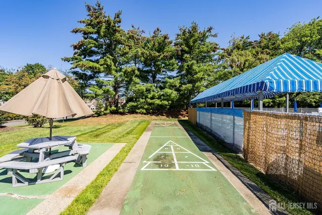 $339,000 | 89 Griggs Place, East Brunswick, NJ 08816